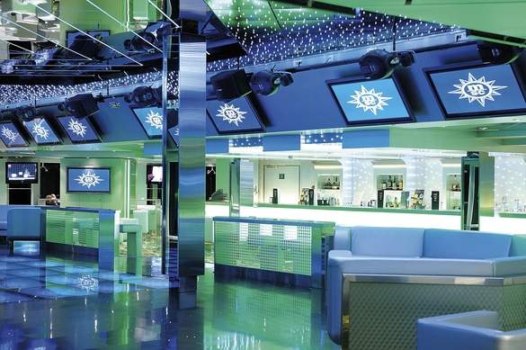 MSC Cruises MSC Poesia Disco 7.jpg